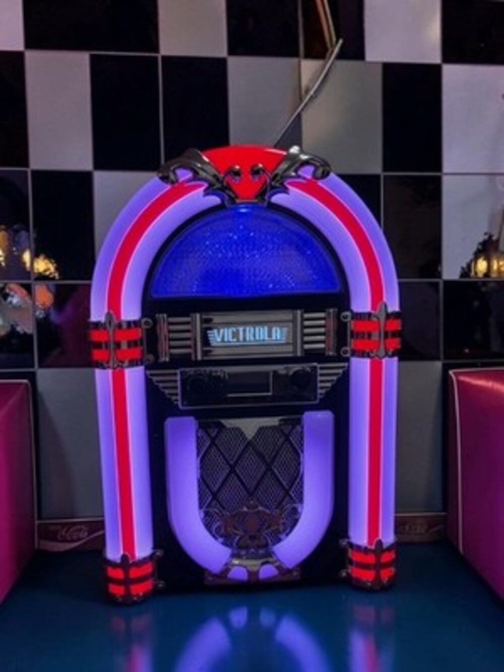 Victrola Nostalgic Countertop Jukebox (Model VJB-127) – W Bluetooth And Fm Radio